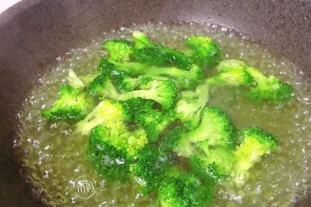 冷冻的焯水蔬菜怎么加热