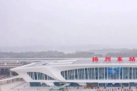 扬州高铁站几个出口