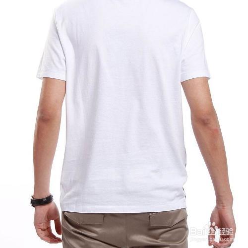米黄色衣服可以用漂白水吗