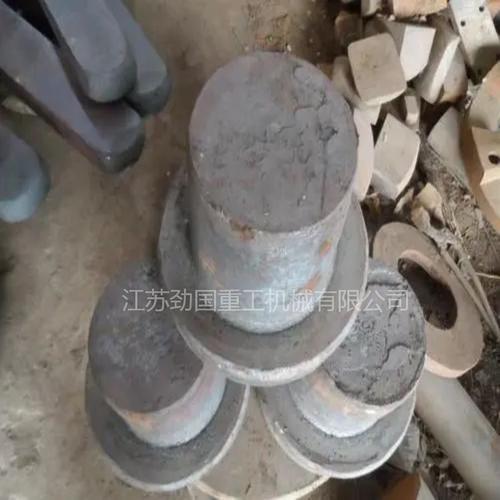 锻件脱皮层是铁吗