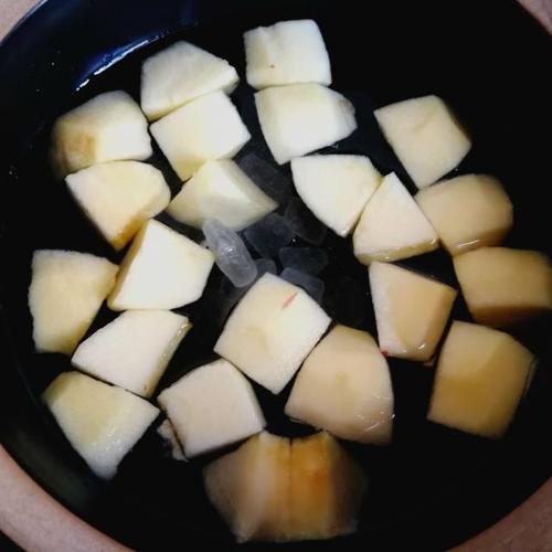 冰糖炖苹果怎么做