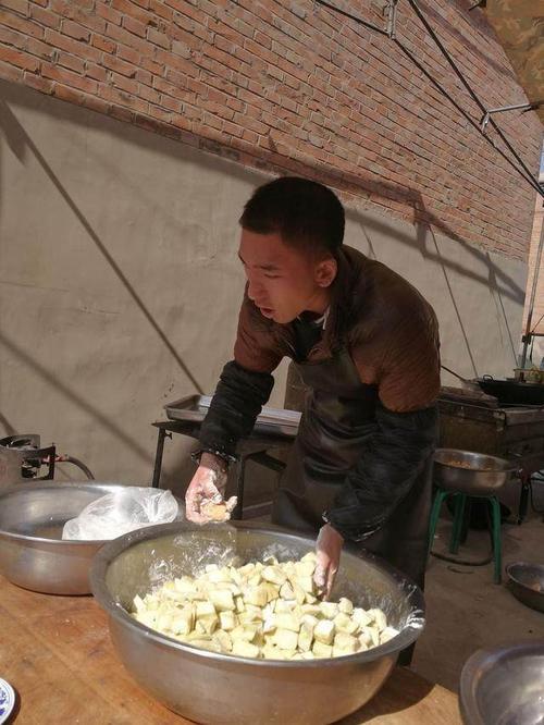 农村称呼大厨叫什么