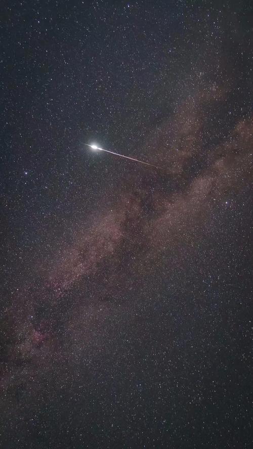 念起星空是什么意思