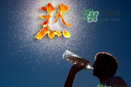 八月份有多热