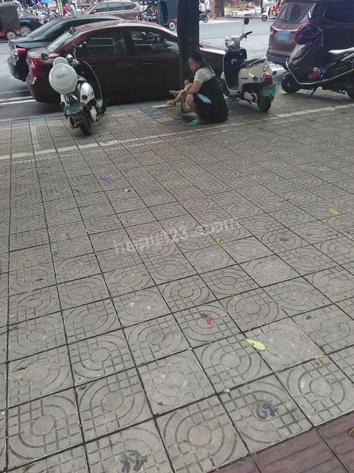 随地大小便，可以报警么