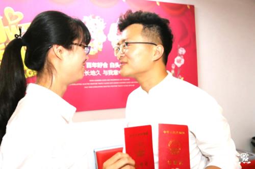 领结婚证了还能去外地再结婚吗