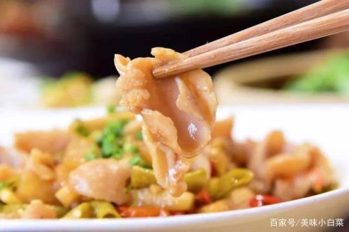 广东酸菜炒大肠的做法
