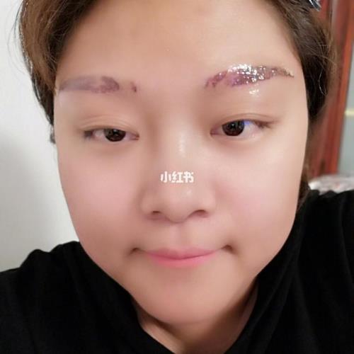 洗面奶可以洗眉毛吗