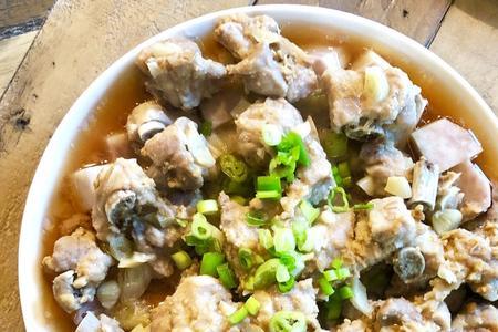 砂锅芋头蒸排骨做法