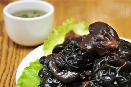 木耳先洗还是先泡