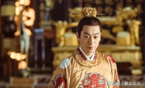 朱祁镇几岁继位