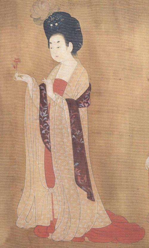 簪花仕女的读音