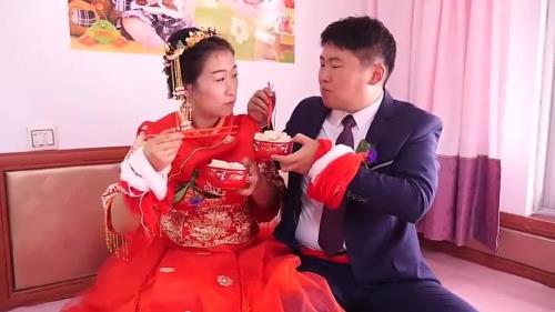 结婚时，为什么要放两根大葱