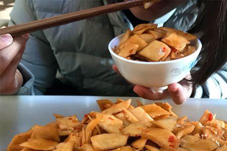 如何腌发酵的豆子萝卜咸菜