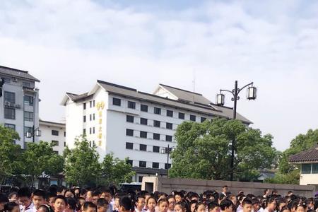 平江学校好不好