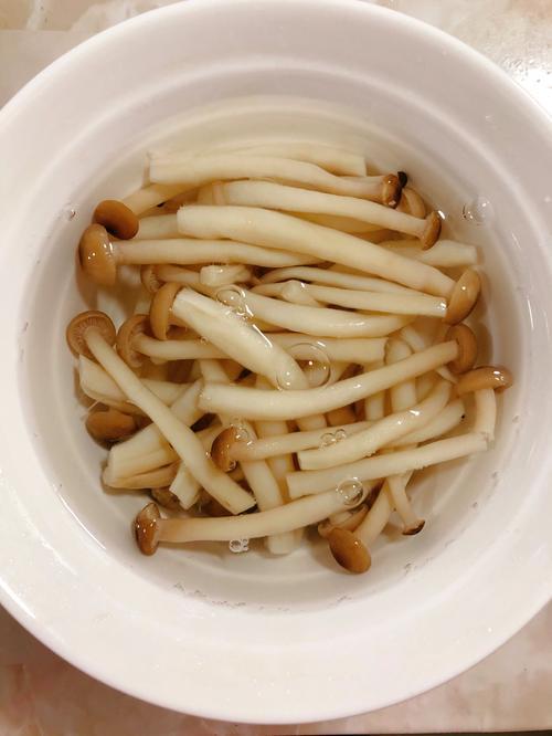 蟹味菇的做法
