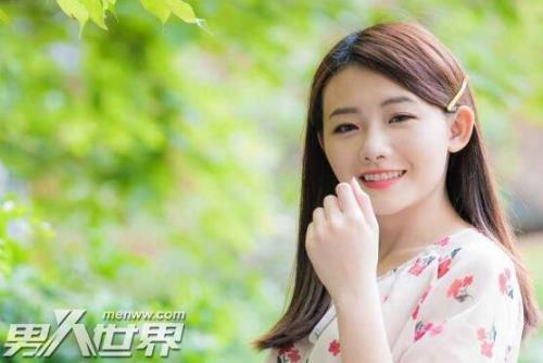 爱上比自己小好多岁的男同事