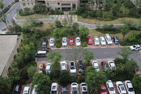 城市郊区一楼带院以后稀缺吗