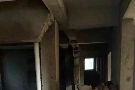 施工期间房屋倒塌砸死施工人