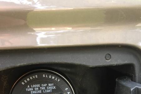 奔驰glk300油箱容量