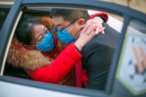 婚礼上换新郎齐若云结局