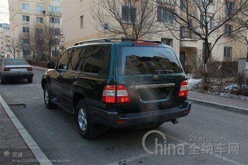 陆地巡洋舰4700怎么给副油箱加油