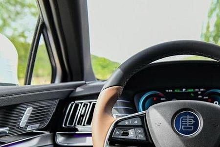 比亚迪唐ev怎么看里程