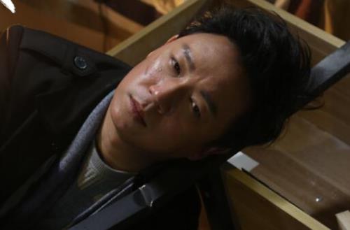 白夜追凶吴征一家四口是谁杀的