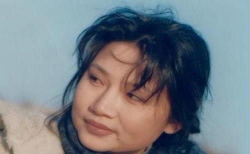 歌手李娜为什么要出家做尼姑吗