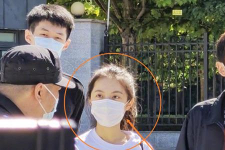 赵今麦比丁程鑫小多少岁