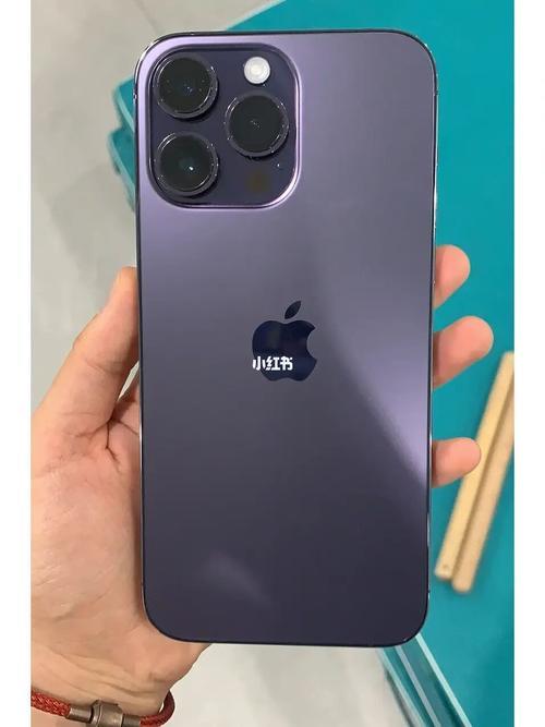 iphone14promax屏幕突然暗了怎么调亮