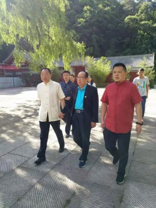 邵伟华第一界大弟子有那些