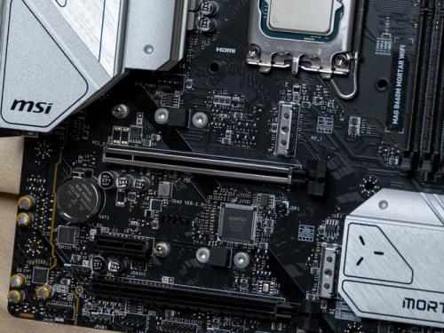 微星b660主板能装win7系统吗