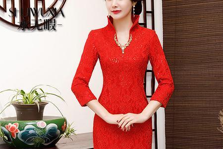 喜婆婆红色迎宾服配什么包包