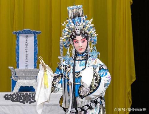 一场京剧只能一个人演完吗