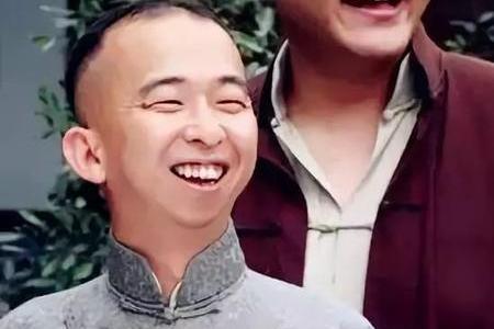 眼神贼眉鼠眼的是怎么回事