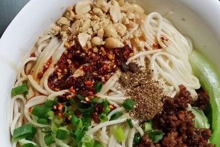 重庆小面的汤料做法是什么