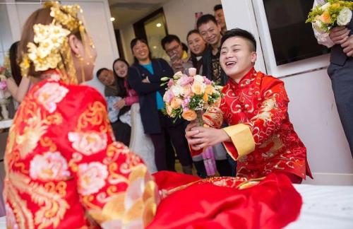 河南结婚开轿门叫什么