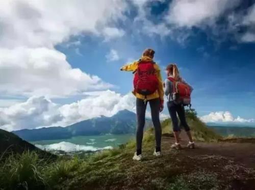 喜欢发风景的女人的性格