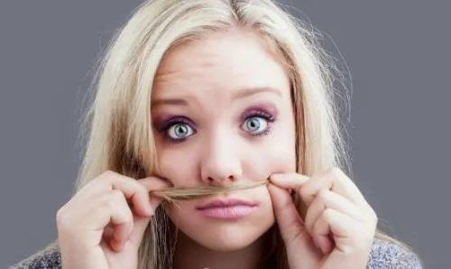 女人为什么喜欢被胡子扎