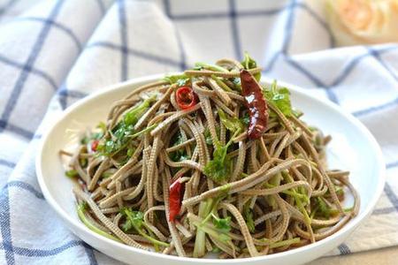 拌豆腐丝的高级叫法