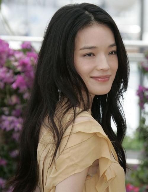 回眸一笑百媚生谜底