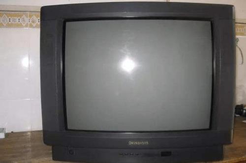 电视机断电后为什么能电死人