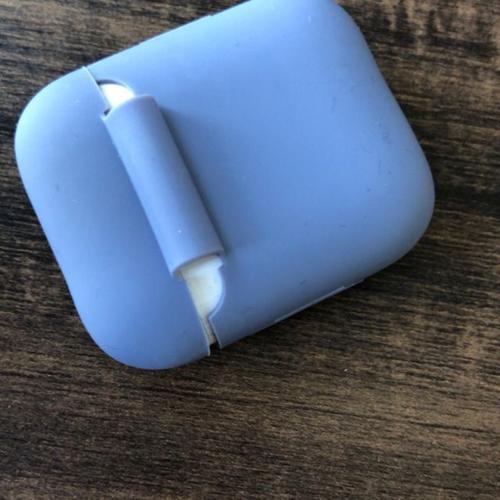airpods耳机满电充电盒掉电快