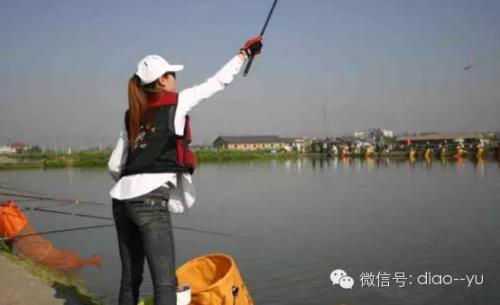 海竿倾斜跟站立区别