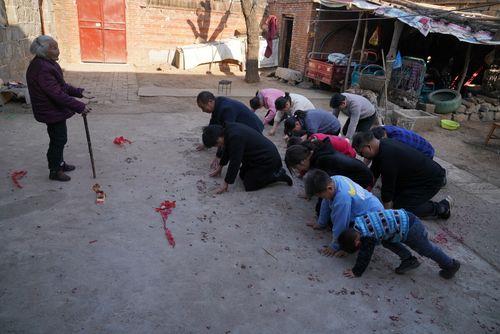 结婚长辈磕头排序