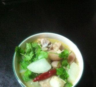 大锅猪脚炖萝卜怎么炖好吃