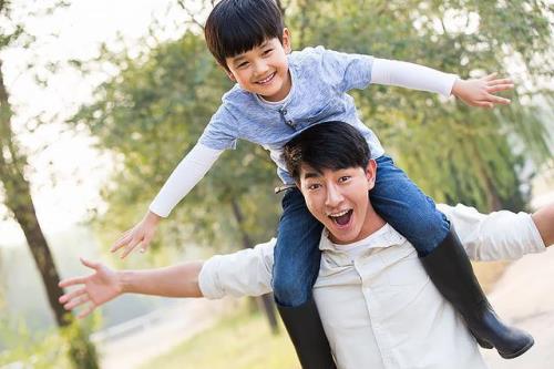 为什么不能说爸爸像儿子
