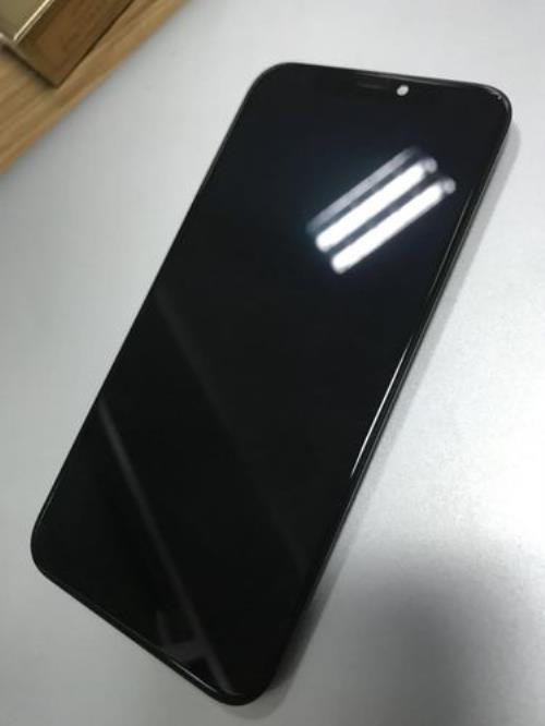 苹果x换外屏有气泡怎么办