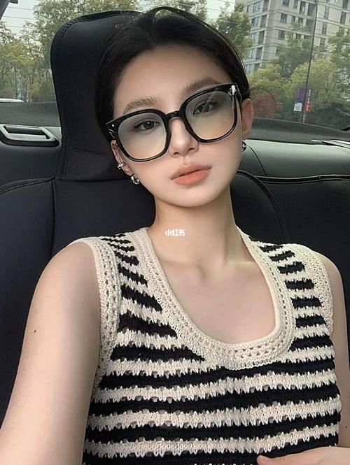 越来越圆润的脸文案